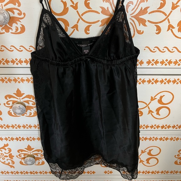 Victoria s secret lingerie slip size small - Picture 2 of 3